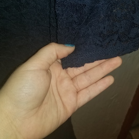 Navy blue open back lace dress - Picture 7 of 8